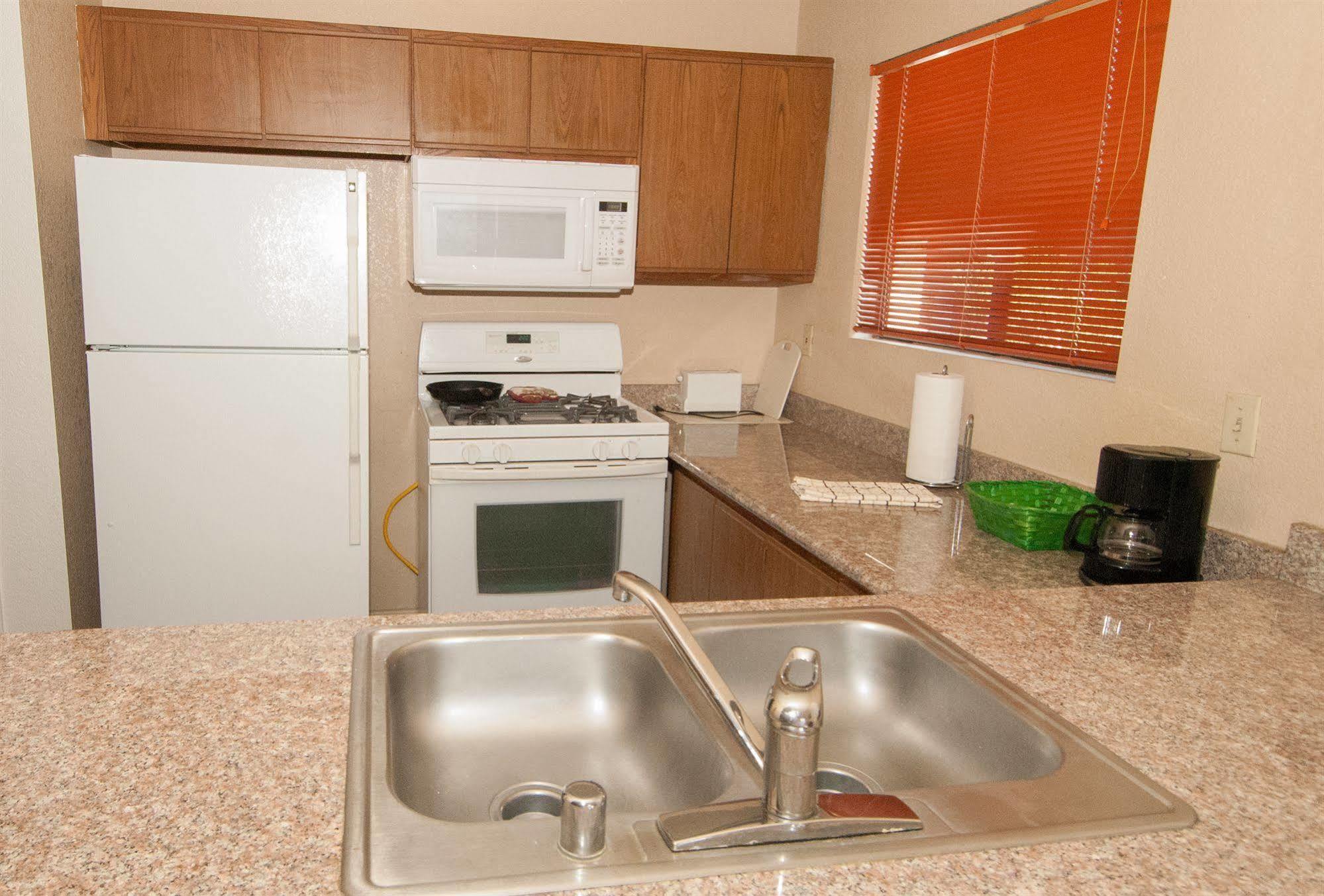 Sunnyvale Garden Suites - Joshua Tree National Park Twentynine Palms Exterior foto